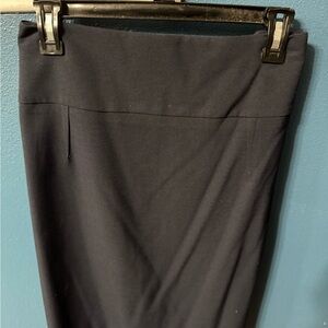 VENUS Classic Black Pencil Skirt